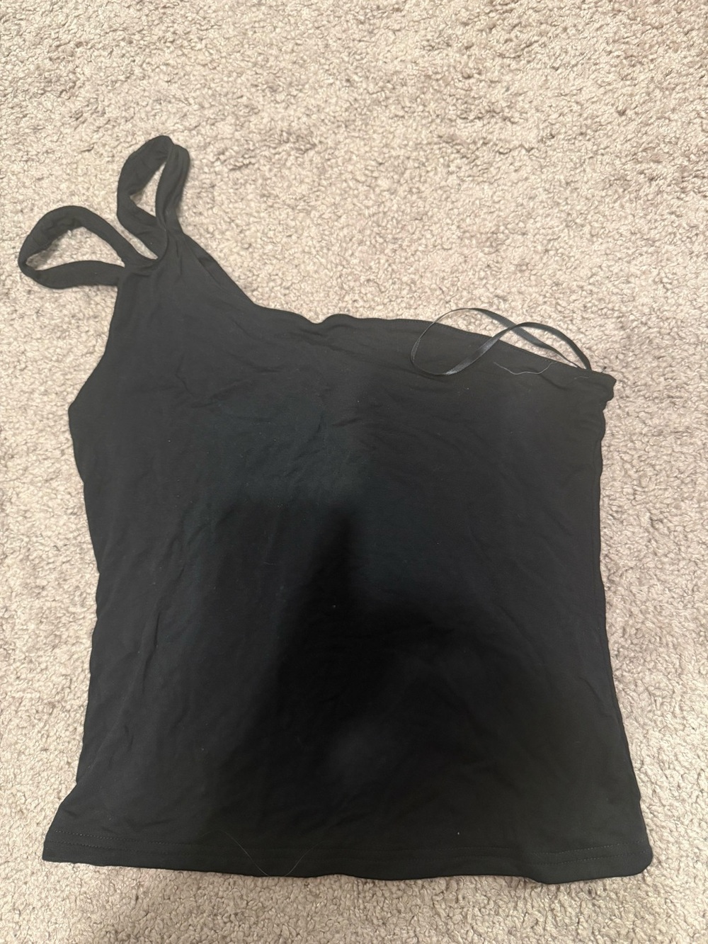 One shoulder top